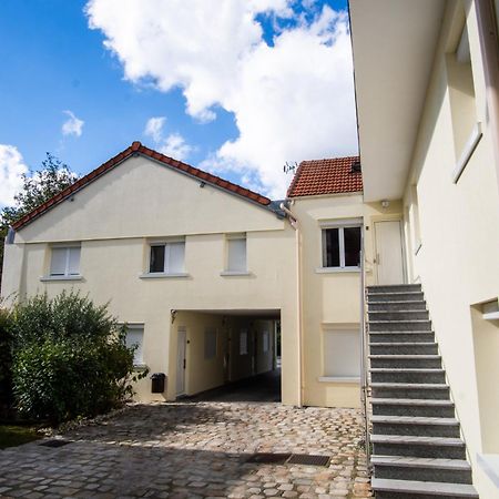 Appartement 1-4 Pers - Proche Paris, Cdg, Grand Paris Arena - A L'Ombre Du Pin "5" Le Pin  Zewnętrze zdjęcie